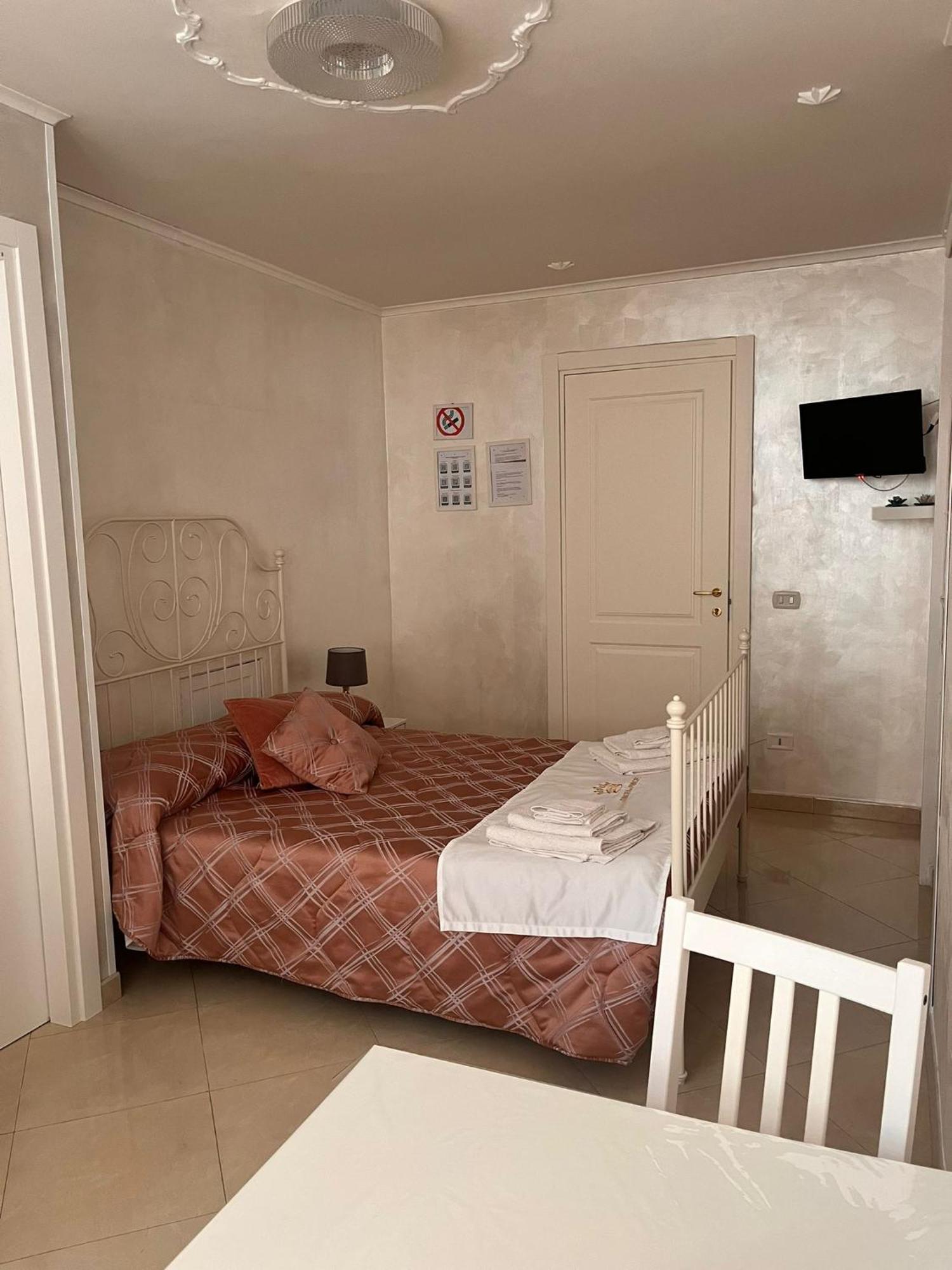 Apartmán La Dimora Del Principe Neapol Exteriér fotografie